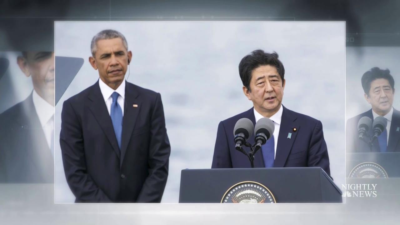 Japanese PM Abe Pays Respects at Pearl Harbor Memorial