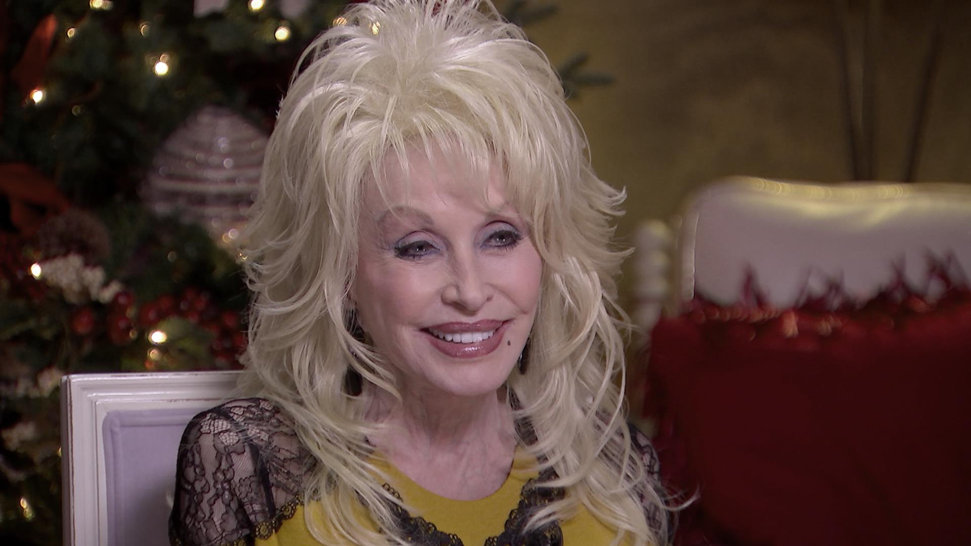 Dolly Parton: Even without electricity, my family had fun on Christmas