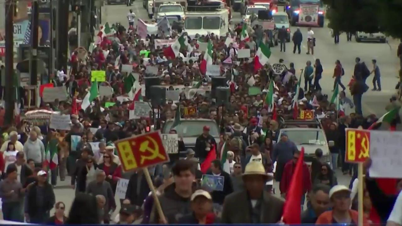 Mexicans Take to Streets for Sixth Straight Weekend to Protest Gas Prices