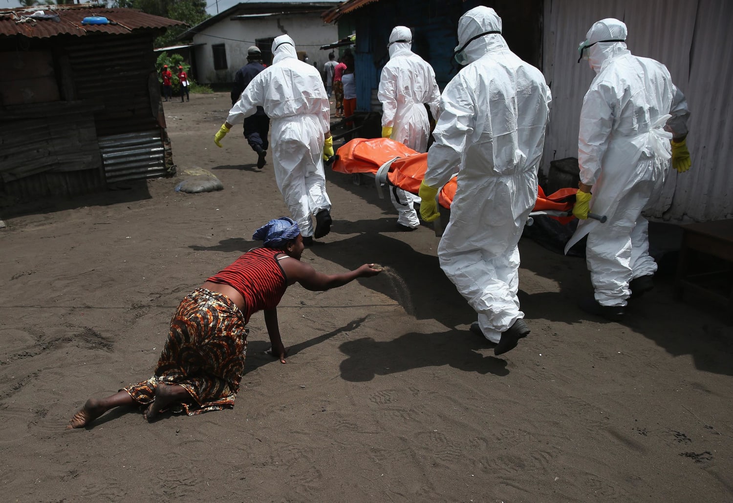 http://media4.s-nbcnews.com/i/newscms/2014_41/711201/141010-ebola-death-toll-1548_3d6ad58be94ec50e24fe731eef6a647c.jpg