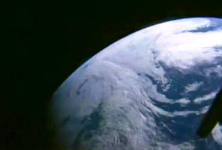 Image: Earth as seen by Orion