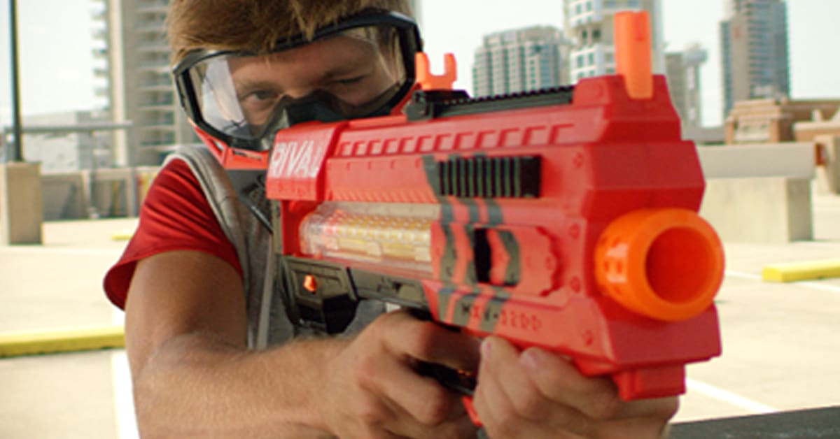 Hide your kids: New Nerf gun model is automatic, fires at 68 mph - TODAY.com