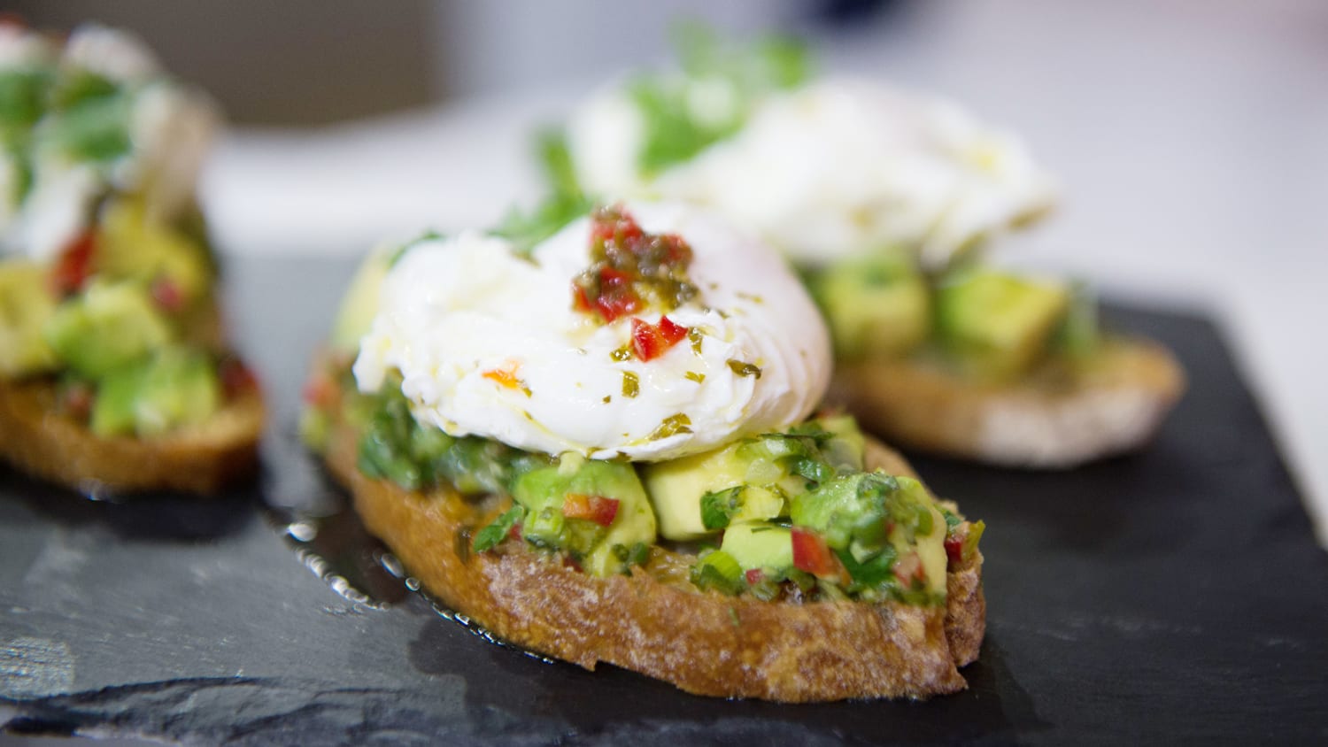 Poached Eggs with Avocado and Lime Mojo - TODAY.com