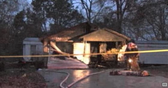 Image: Scene of deadly house fire in Bastrop, Louisiana
