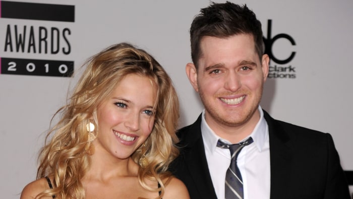 michael-buble-lopilato-today-tease-1-150707_ed9cd3cafcfb908c2d8e8f179be69e08.today-inline-large.jpg