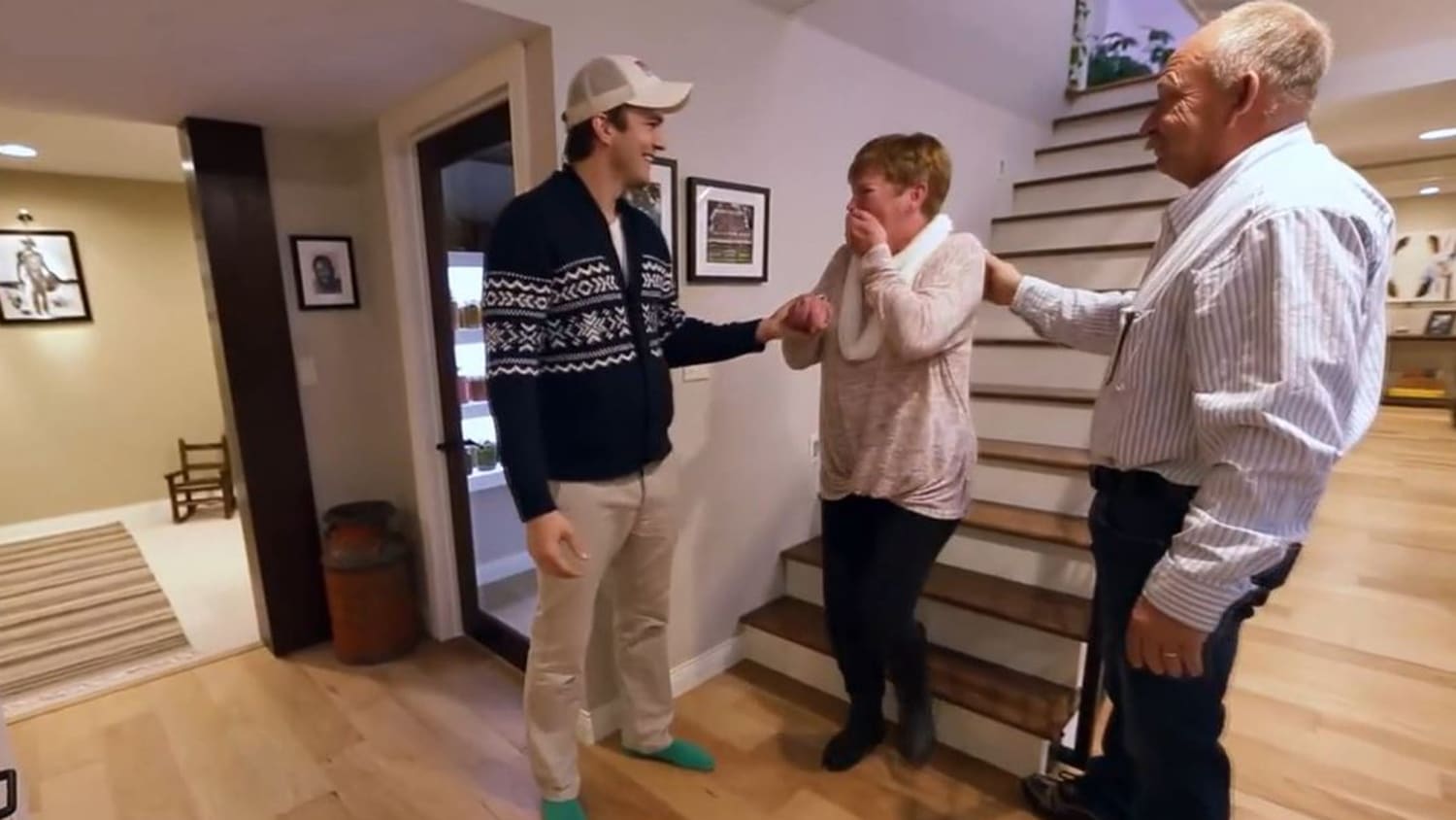 Ashton Kutcher surprises mom with a home makeover - TODAY.com