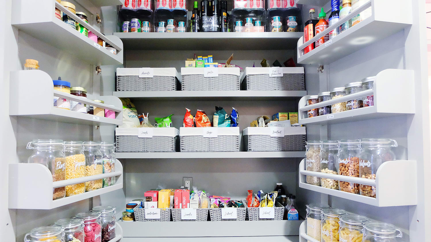 Gwyneth Paltrow's ultra-organized kitchen pantry is everything we ...