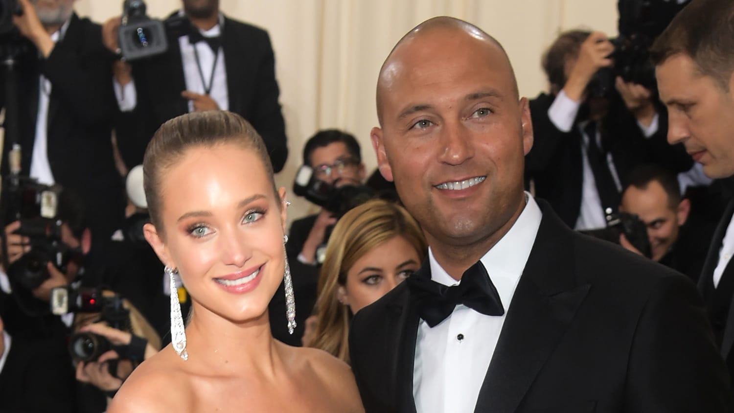 Derek Jeter and wife Hannah are expecting a baby girl - TODAY.com2500 x 1407