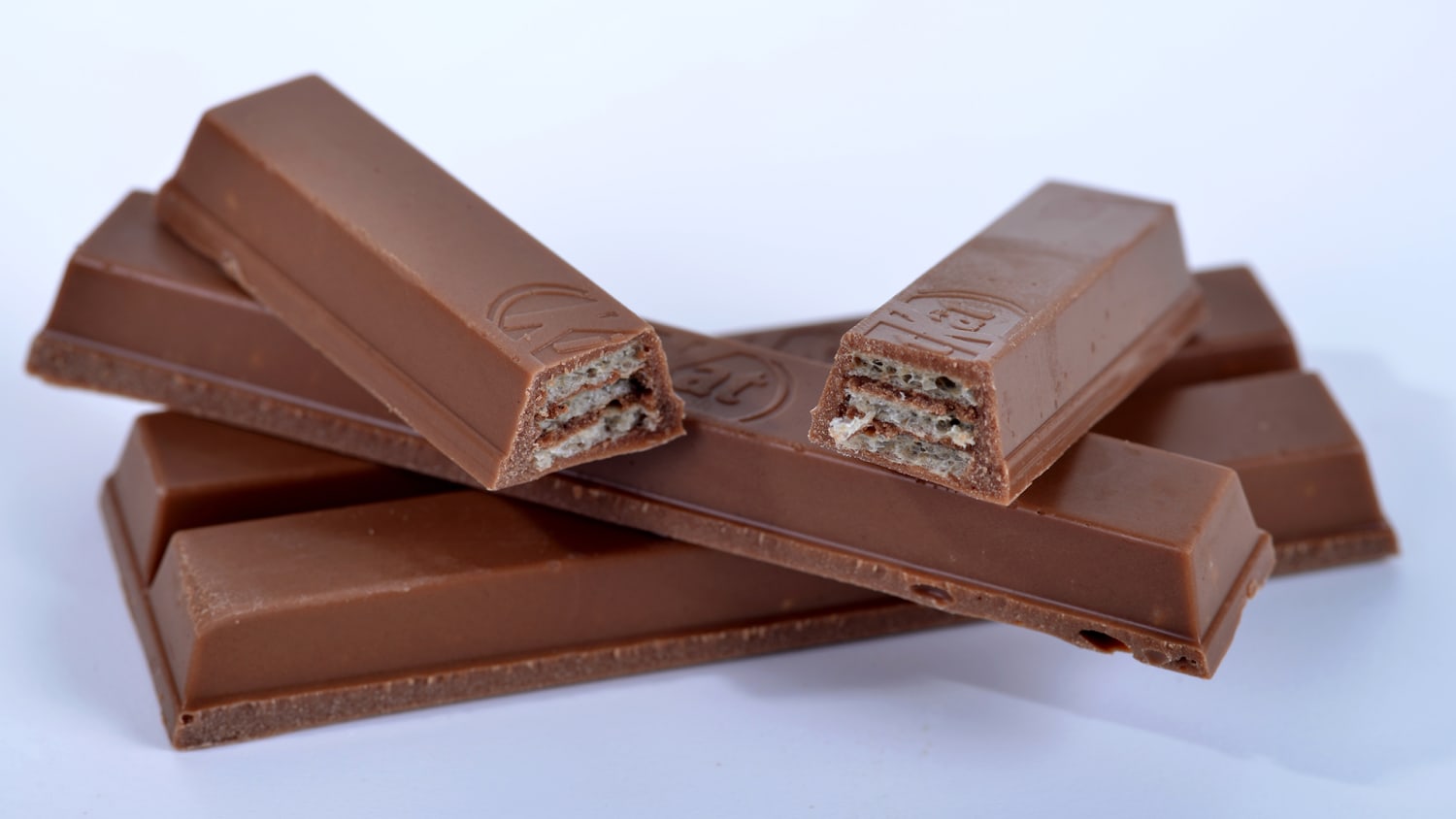 What are the Ingredients in a Kit Kat? Exploring the Chocolate Bar's Recipe
