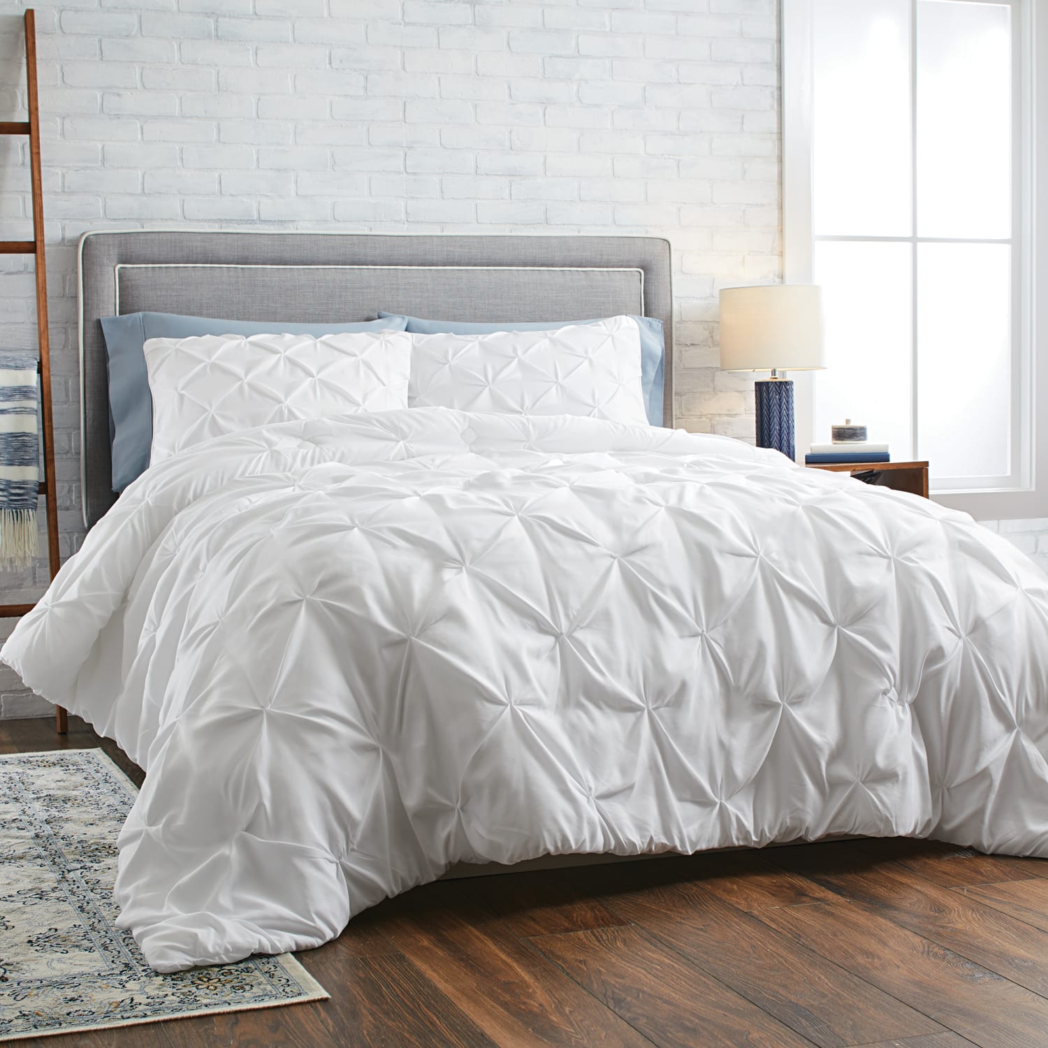 The 7 Best Places To Buy Bedding Comforters Duvets And Sheets