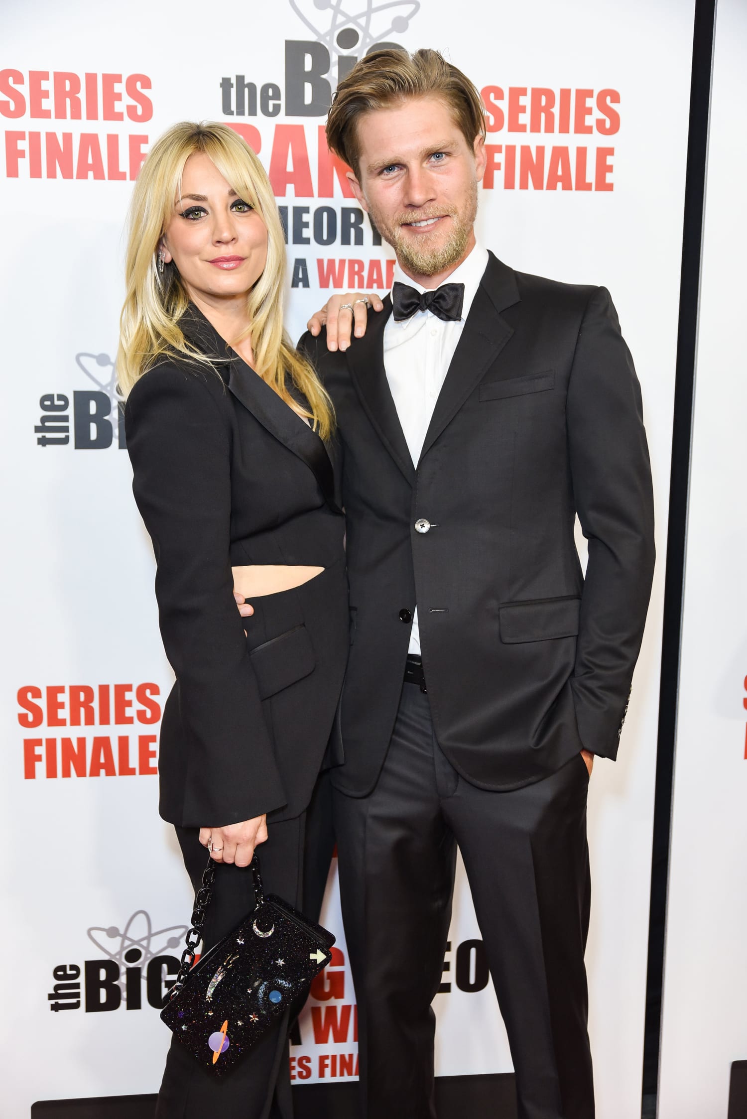 Kaley Cuoco Reveals Why She And Husband Karl Cook Don T Live Together Kaley cuoco's boyfriend karl cook cuddles up to her ex johnny galecki: https www today com popculture kaley cuoco reveals she husband karl cook don t live t160784