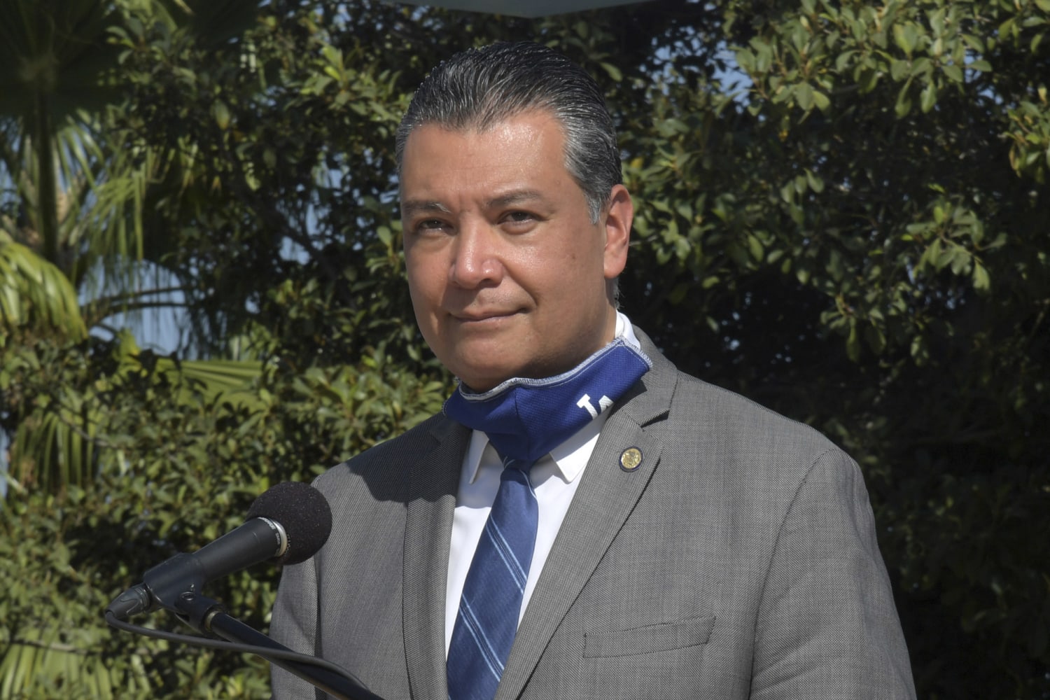 Gov. Newsom picks Alex Padilla to replace Kamala Harris as California senator