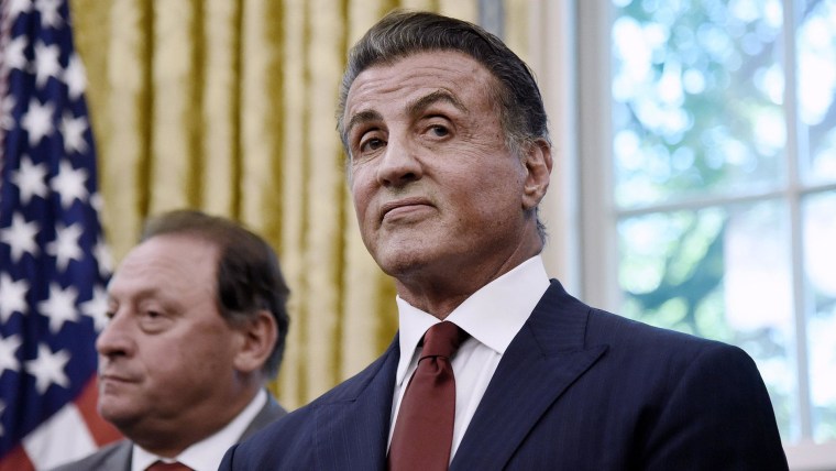 سیلوستر Stallone تحت بررسی نیروی کار جنایی لس‌آنجلس Angeles Stallone شد.