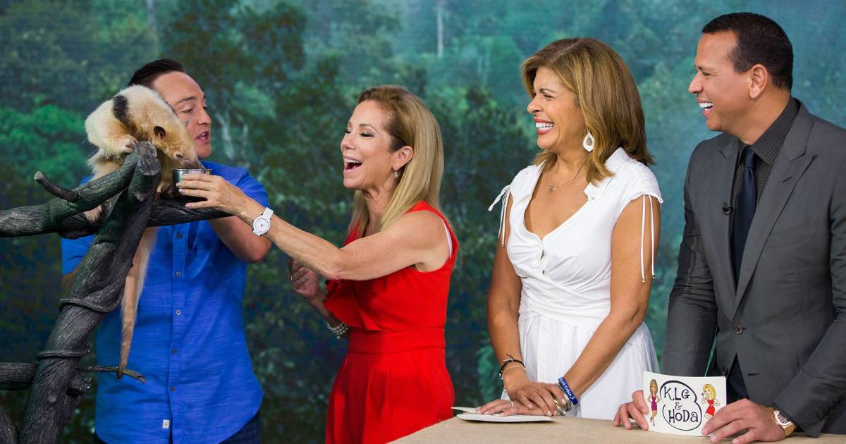 Kathie Lee, Hoda and A-Rod meet an anteater, opossum and more!