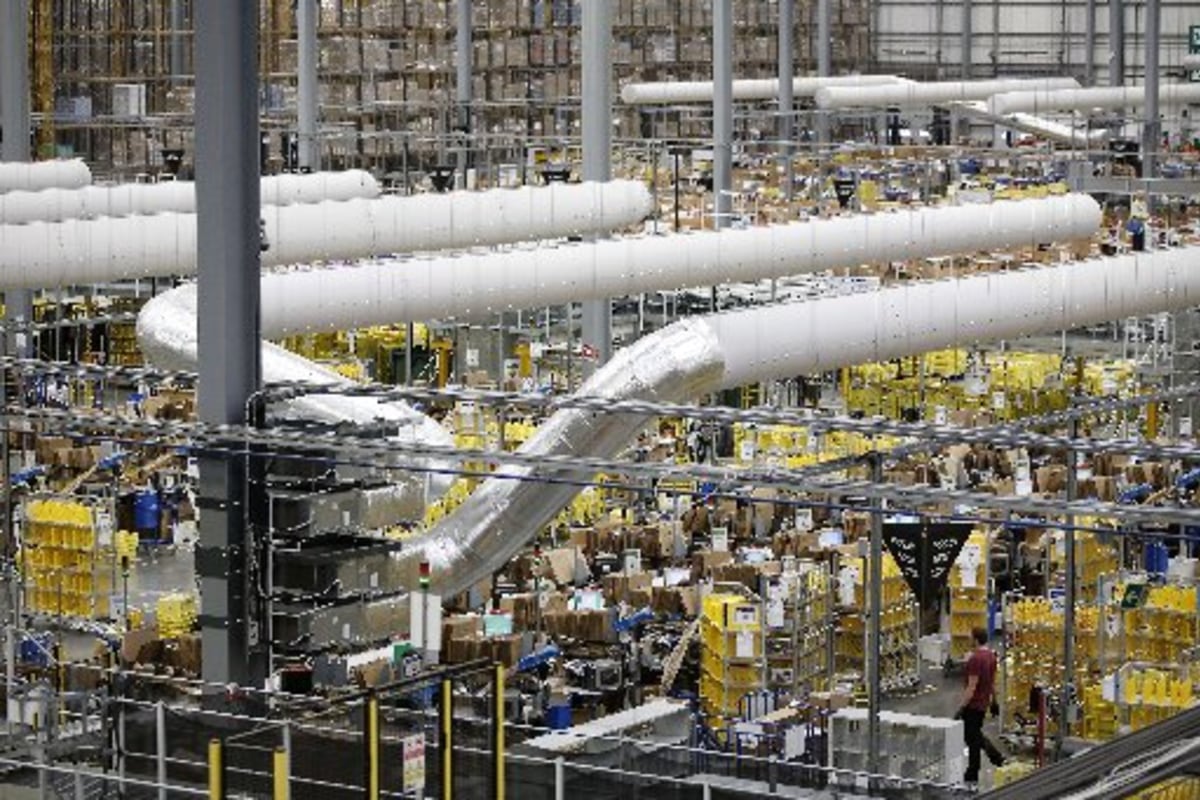 Amazon Drops Hints It Could Be Building a Global Shipping Business - NBC News