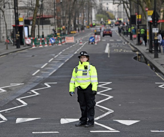 Image: Police officer near U.K. Parliament
