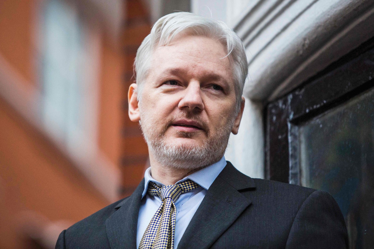 Judge upholds arrest warrant for WikiLeaks founder Julian 