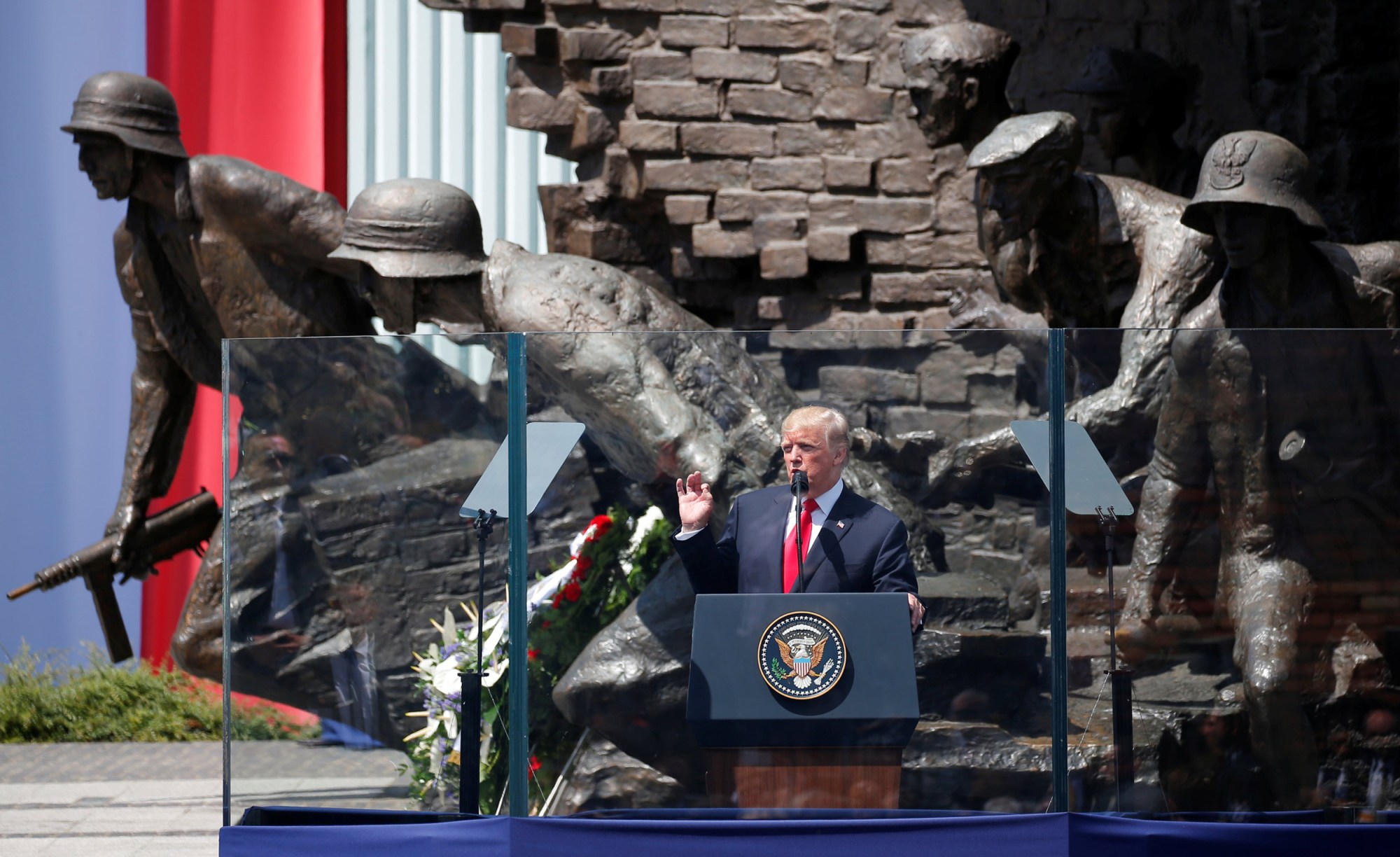 Image: Trump gives a public speech at Krasinski Square in Warsaw