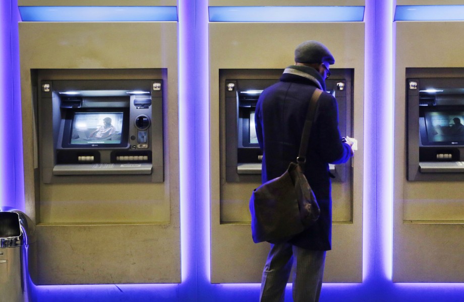 Image::ATMs were more convenient than visiting a bank teller, but now online banking is far more convenient than visiting an ATM.|||[object Object]