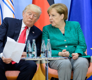 G-20 Shut Trump out on Climate, Merkel Calls U.S. Policy 'Regrettable'