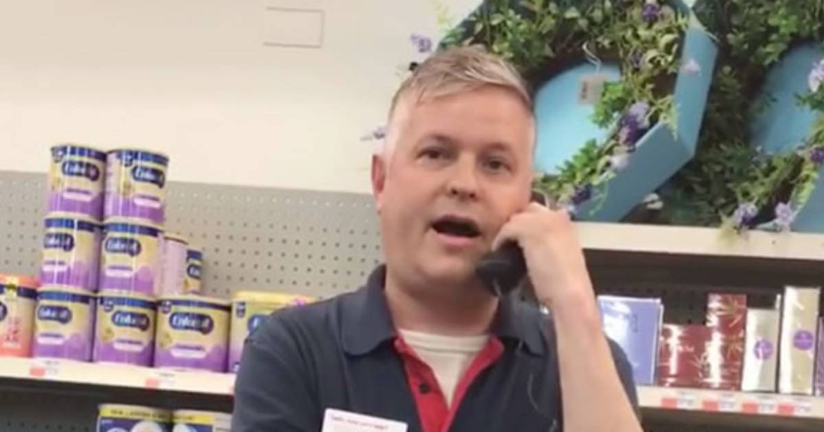 cvs apologizes after white manager calls police on black customer over coupon