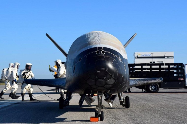 Image: Handout out the U.S. Airforce's X-37B Orbital Test Vehicle mission 4 after landing at NASA's Kennedy Space Center Shuttle Landing Facility in Cape Canaveral
