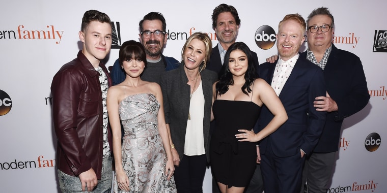 'Modern Family' to return for 11th and final season
