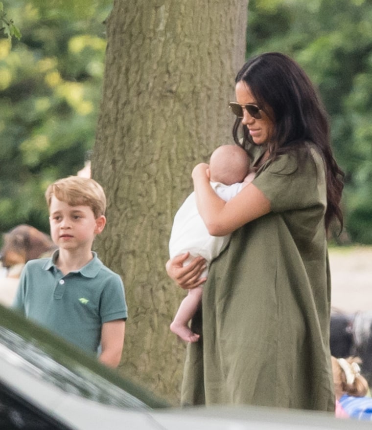 Meghan Markle Criticized For The Way She Holds Son Archie