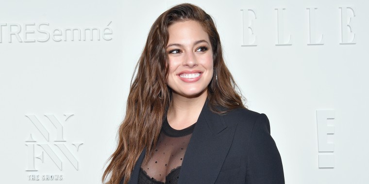 Oily Naked Girls Pregnant - Ashley Graham posts nude photo of her pregnant body ...