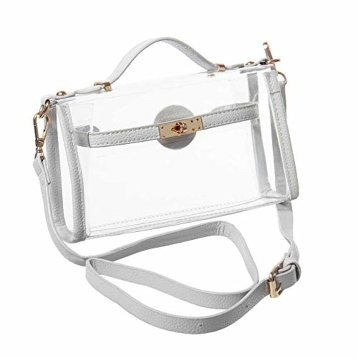 15 stadium-approved clear bags that are 