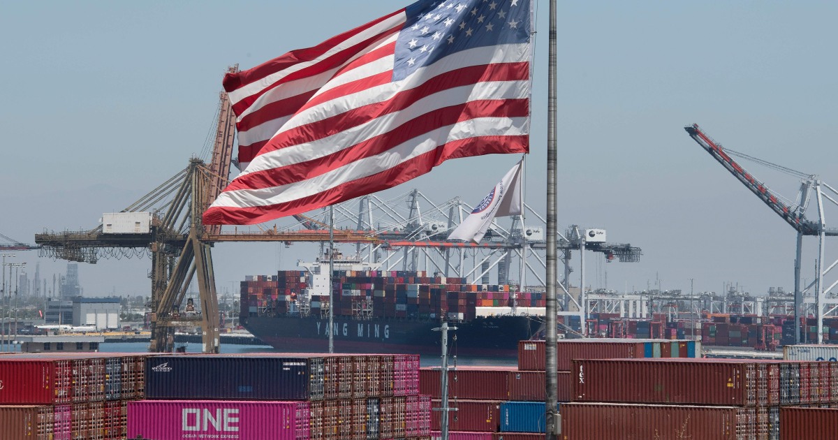 China’s trade with U.S. shrinks as Trump tariff war worsens