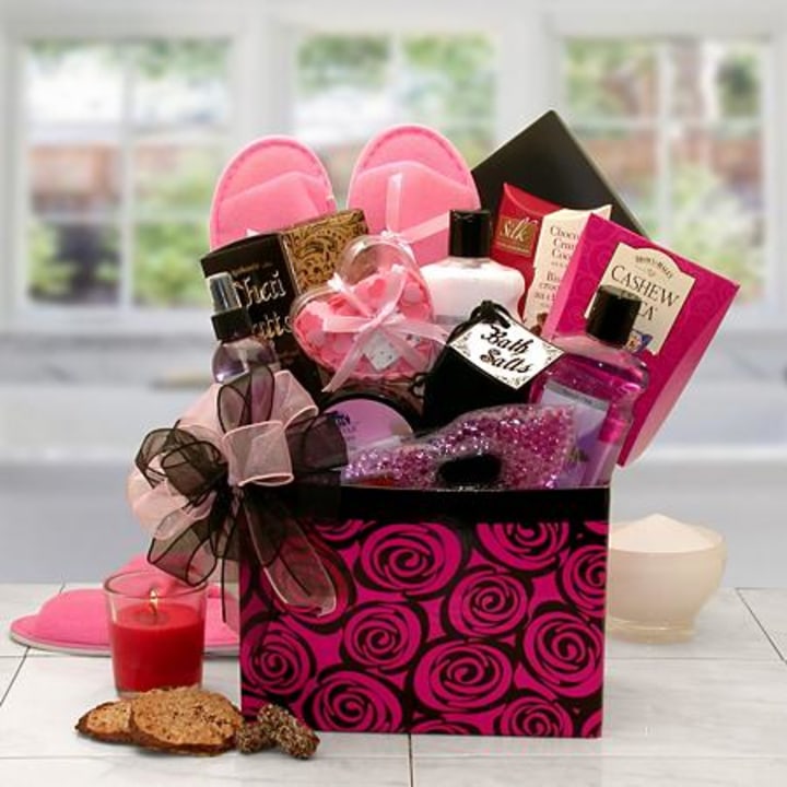 birthday gift boxes for women
