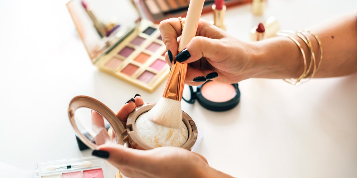Where to Find Deals On Beauty & How to Buy Beauty Products with A Lower Price