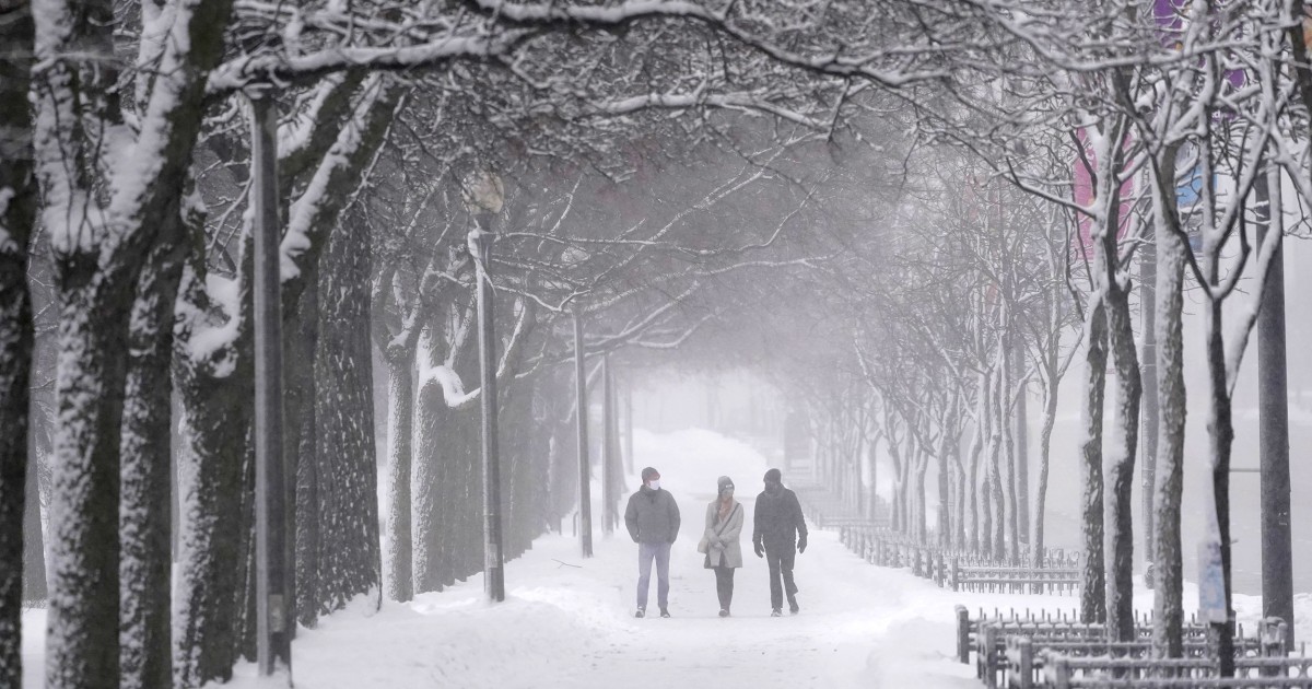 Major Nor’easter hitting Northeast with possible historic snow in NYC