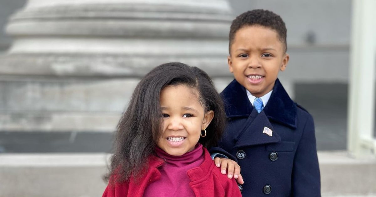 Toddlers dressed in Obama-inspired inauguration outfits catch the eye of the former first lady