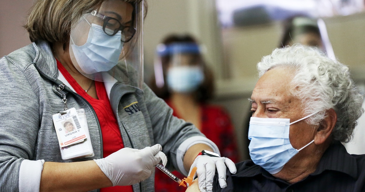 Latino workers, groups of California officials explode over Covid-19 vaccine change