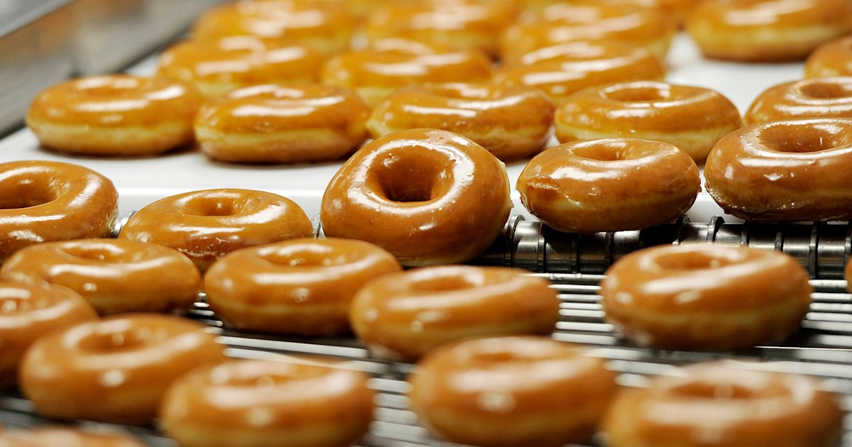 Krispy Kreme faces backlash for free doughnuts for vaccinated people  image