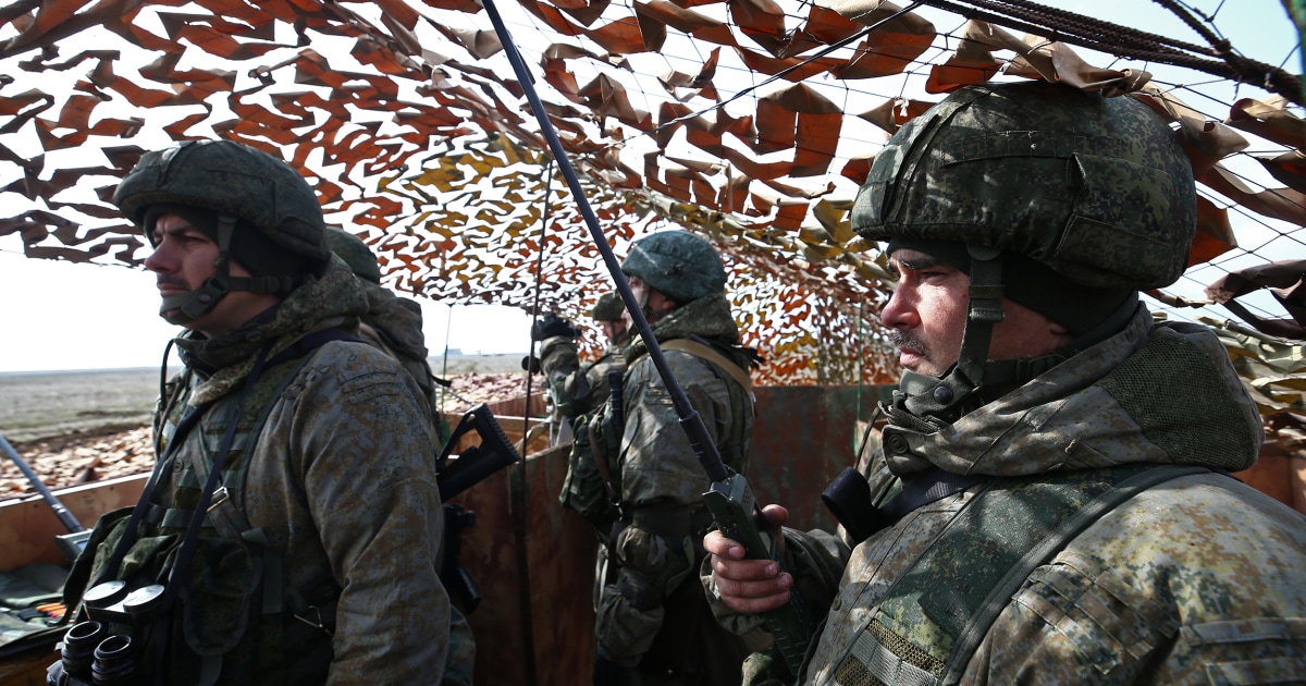 A sharp increase in Russian troops in Crimea on the border with Ukraine, says Pentagon